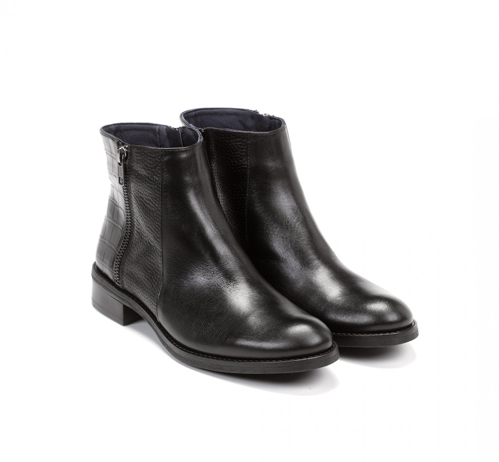 TIERRA D8260 Black Ankle Boot