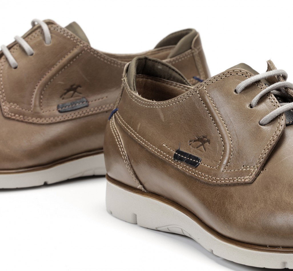 GIANT 9796 Zapato Taupe