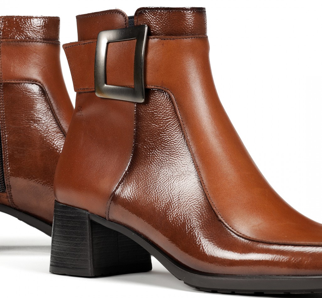 IKIA D9199 Brown Ankle Boot