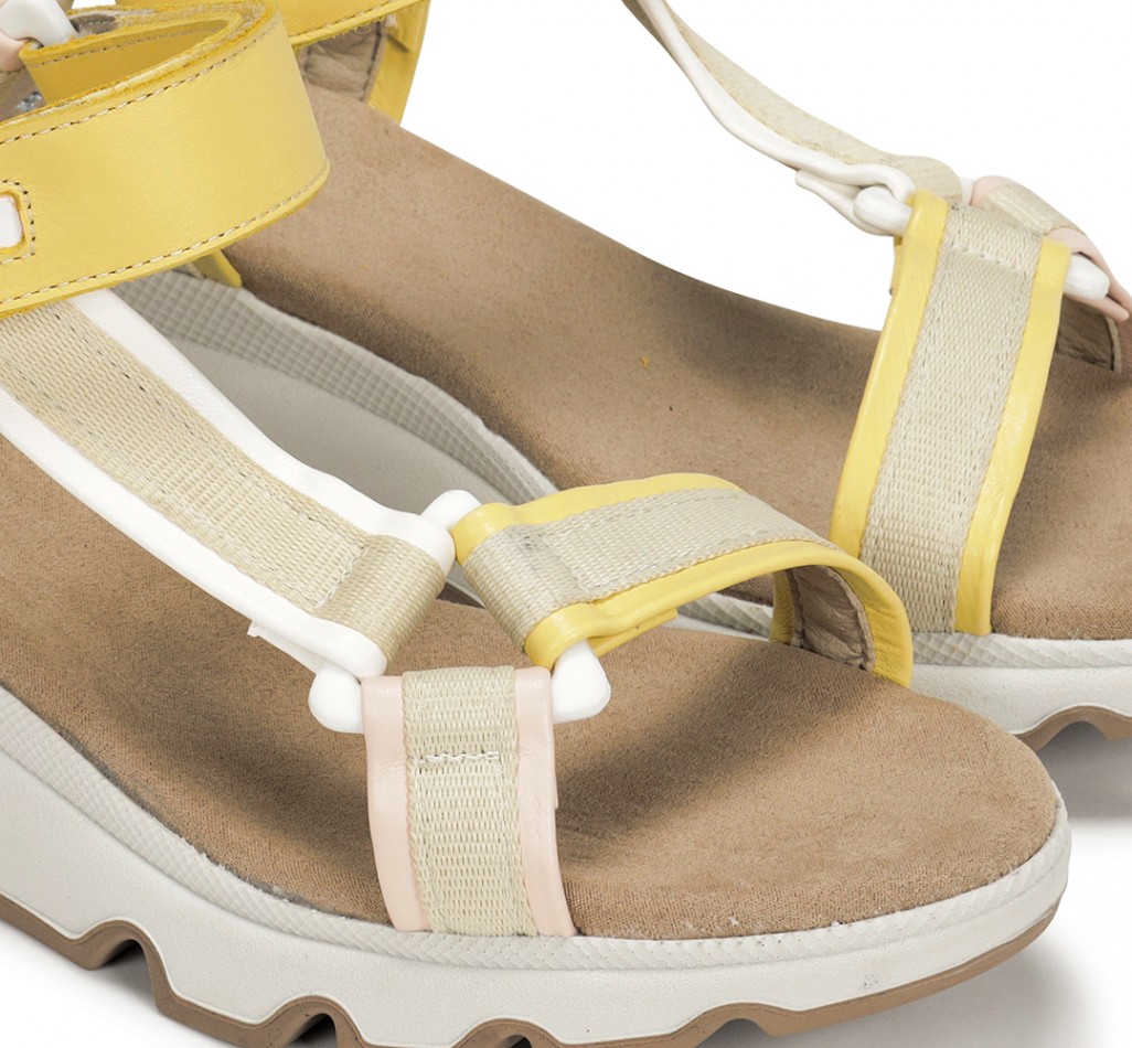 LAIS D9022 Yellow Sandal